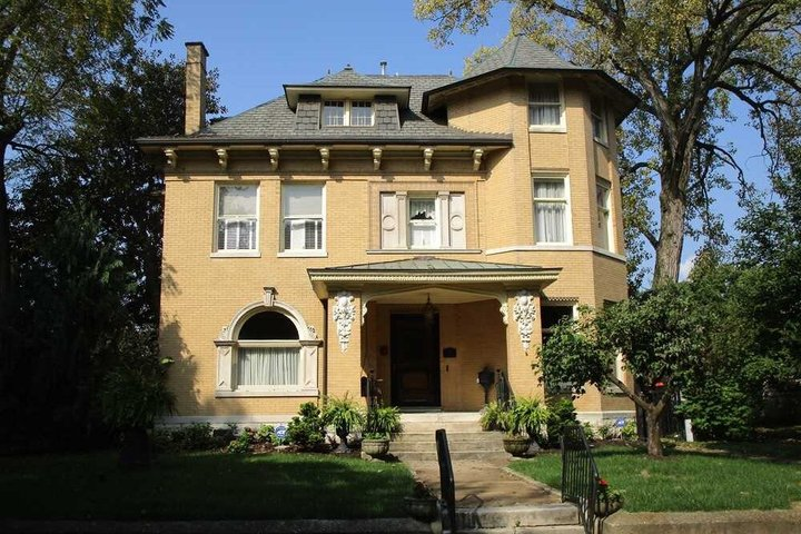 Historic Old Louisville Walking Tour - Photo 1 of 17